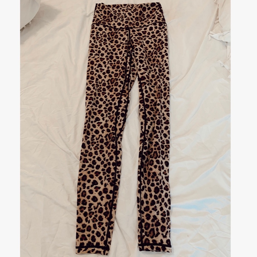 Cheetah print leggings